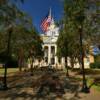 Fayette County Courthouse
(frontal view)