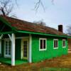 Old tourist cabin
(Northwest Arkansas)