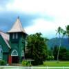 Kona area church amongst the lush terrain 