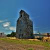 1920's 'head-house' style
grain elevator.
Sloan, Iowa.